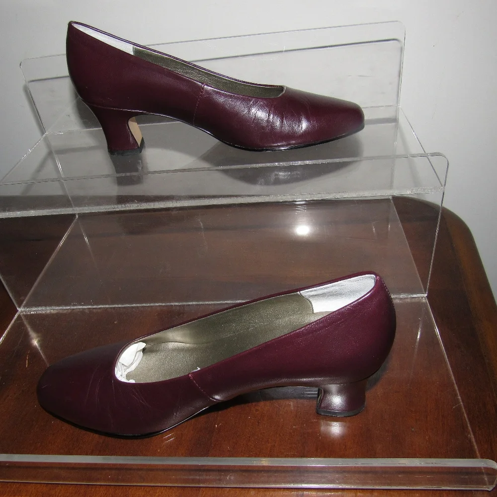 Ros Hommerson Berry Leather Work Dress Pumps Sz 6M